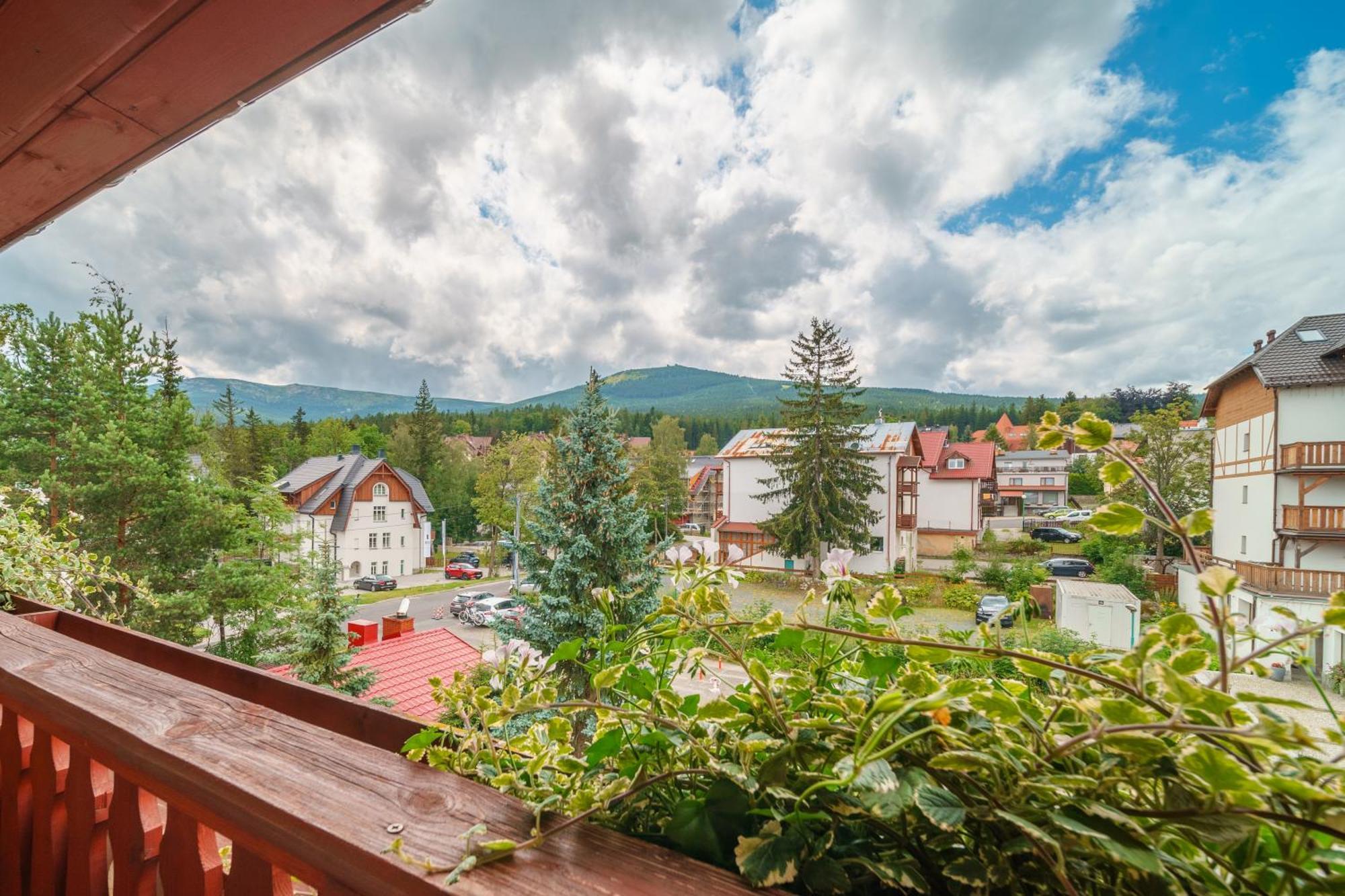 Hotel Pod Szrenica Шклярська Поремба Екстер'єр фото